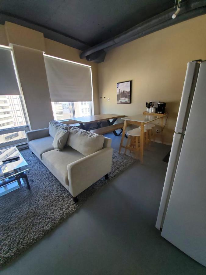 Modern Downtown Loft Near Rogers Place,Shaw Conf Edmonton Exterior foto